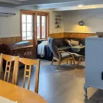 Cozy In With House A Mountain View Casa de Férias
