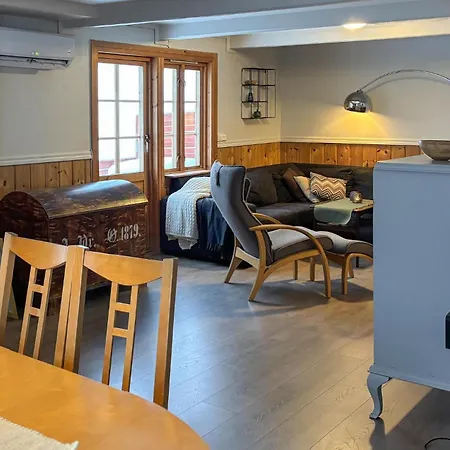 Cozy In With House A Mountain View Hébergement de vacances